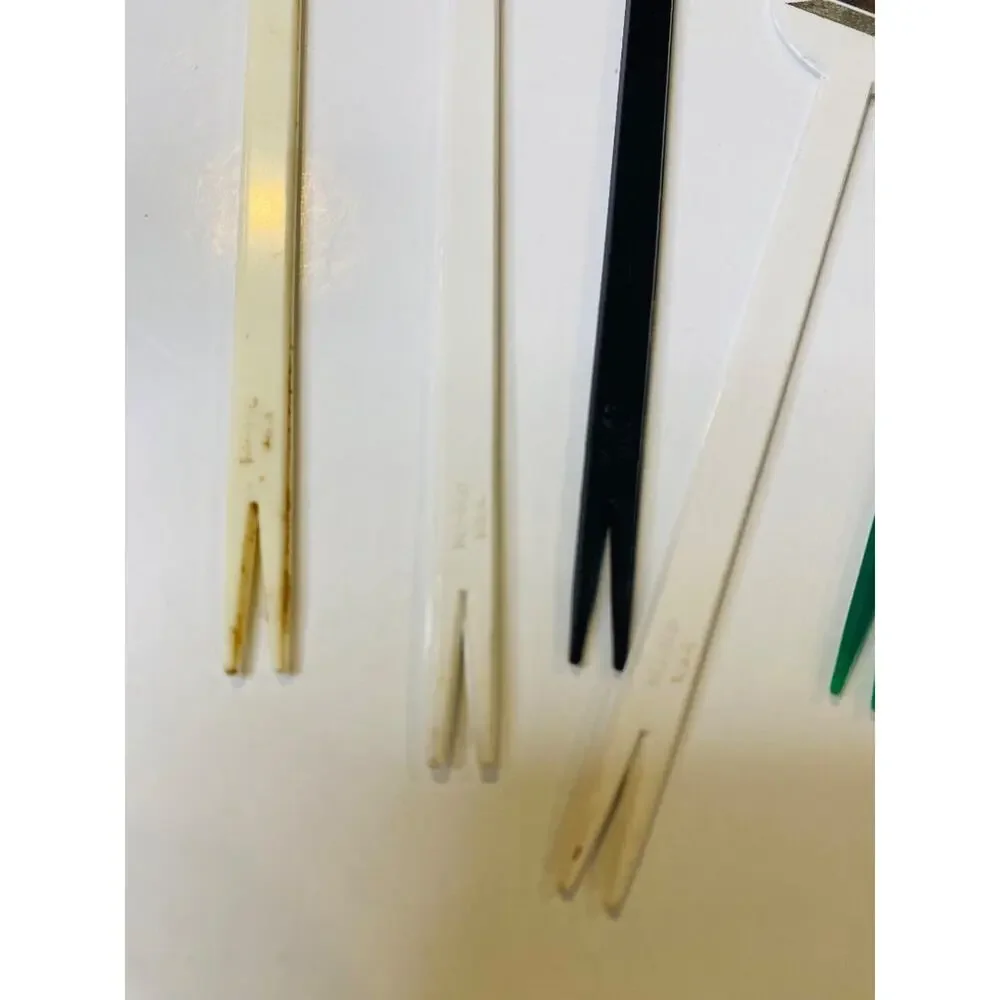 Lot of 6 Vintage Plastic Cocktail Forks 4